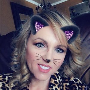 Meet your Posher, Robin